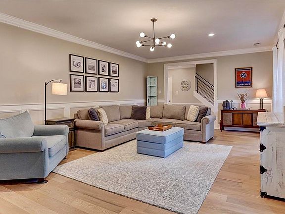 5th image of 2178 E Glenalden Dr