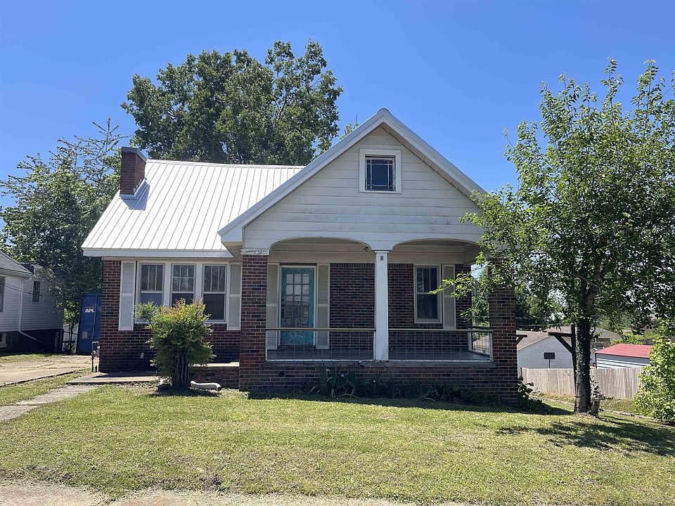 1st image of 332 Pharr Ave