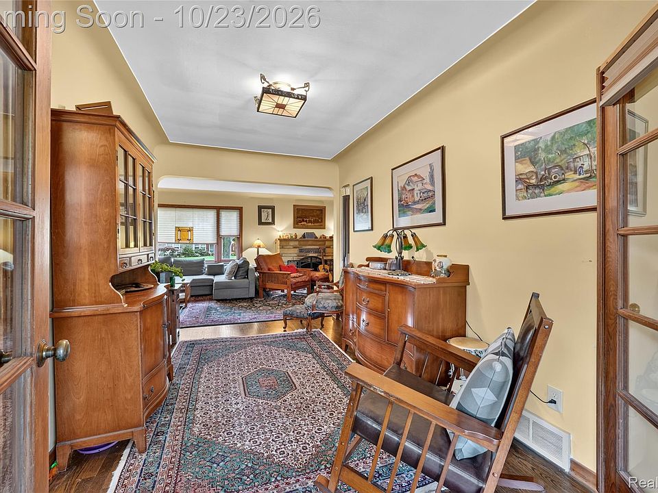 3930 Parkview Dr, photo 16