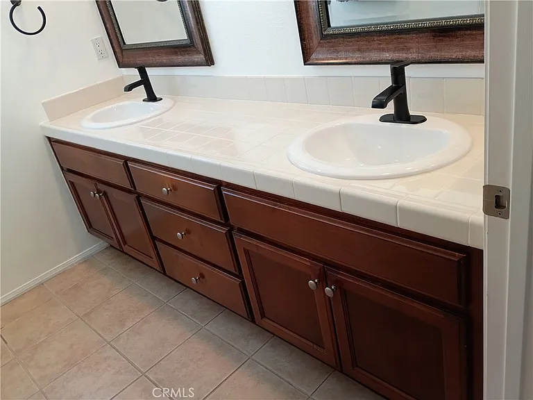 9365 Hawk Eye Ln — Photo 46