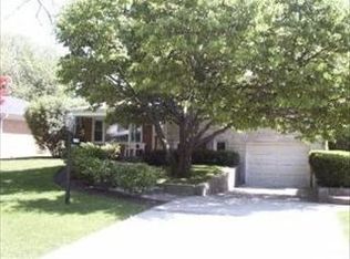 3651 Grove St, Skokie, IL