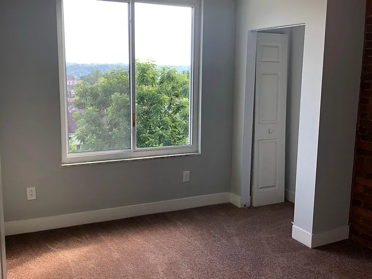 539 Forest Ave — Photo 12