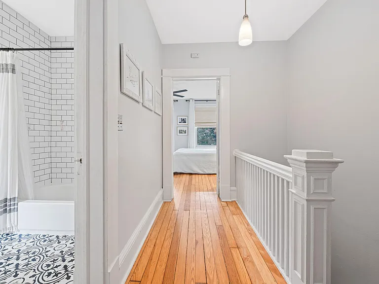1226 E 14th Ave — Photo 14