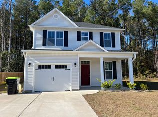 1301 Putnam Dr, Leland, NC 28451