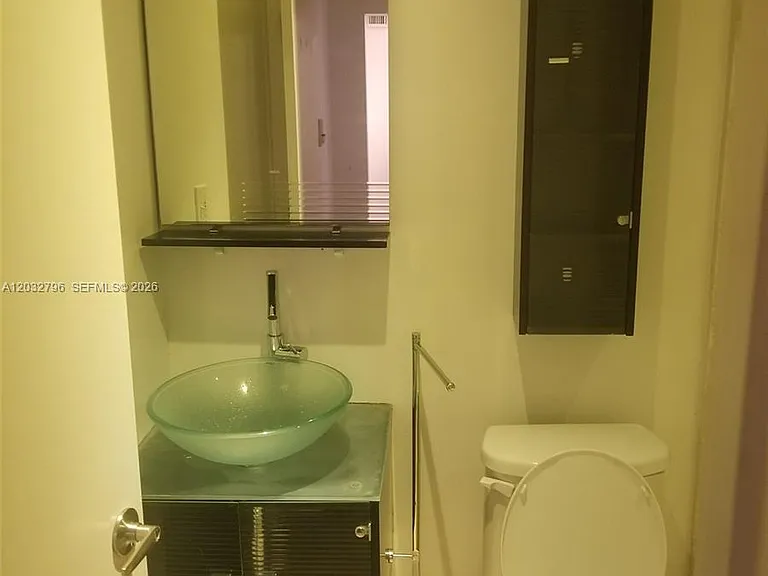 577 NE 62nd St #2 — Photo 21