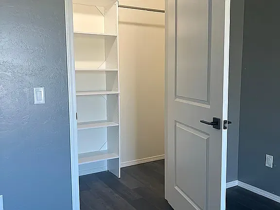 4614 N Macarthur Blvd #9 — Photo 8