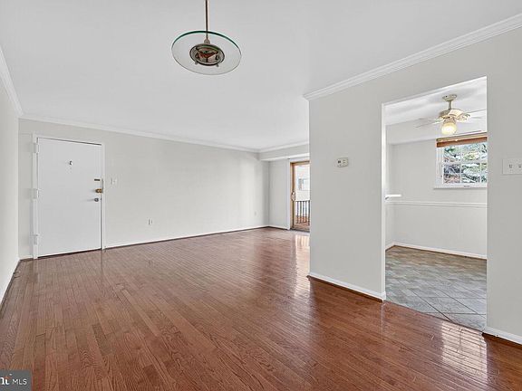 4th image of 430 N Armistead St APT 201