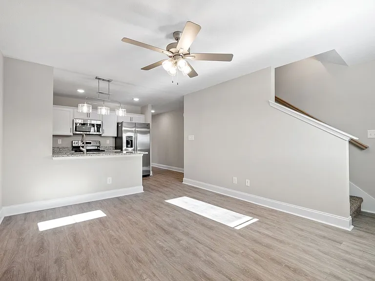 1000 Henry Place Blvd #603 — Photo 6