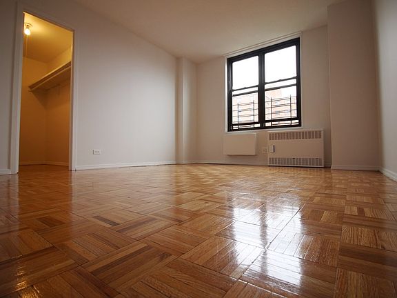 5th image of 175 W 90th St APT 15A