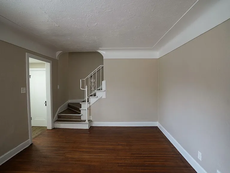 14867 Hubbell St — Photo 3