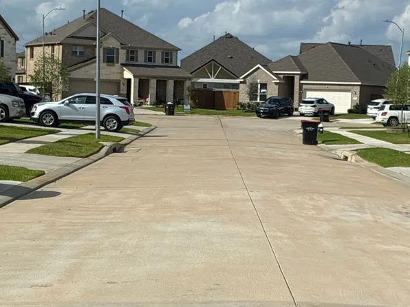 7703 Coral Key Dr, Cypress, TX 77433