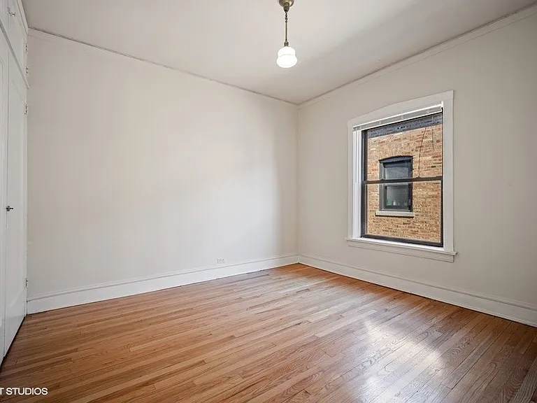 1025 Dempster St — Photo 23