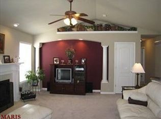 2404 Balboa Cir, Warrenton, MO 63383