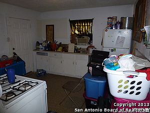 3rd image of 3130 W Laurel
