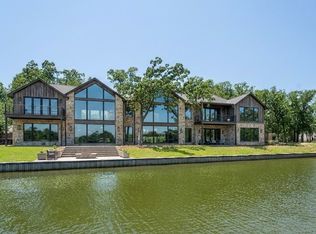 164 Saint Andrews Dr E, Mabank, TX 75156