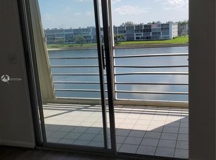 4022 Exeter #4022-B, Boca Raton, FL 33434