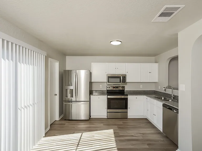 9122 Blazer Pl — Photo 7