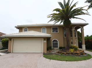 15201 SW 141st Ter, Miami, FL 33196