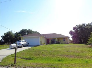 3011 Cherry Ln, Labelle, FL 33935