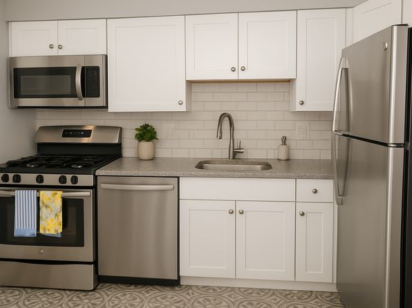 516 Mariedale Dr APT 3, Kirkwood, MO 63122