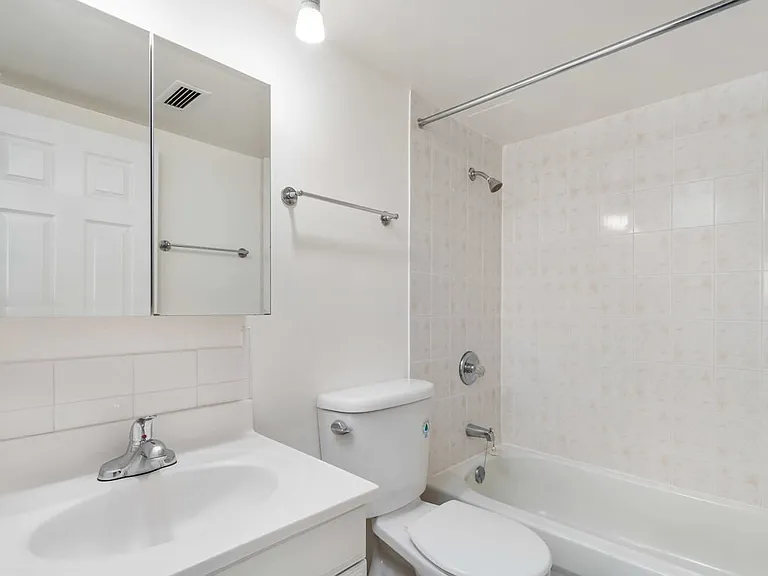 813 13th Ave SW — Photo 21
