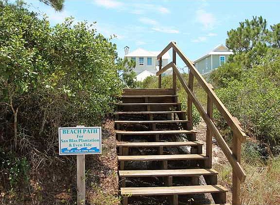 4th image of Turnstone Dr