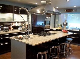 34 Skyview Ter, Clifton, NJ 07013