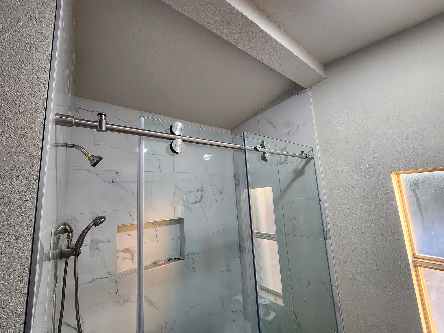 4 bed, 1664 sqft, $800 — Photo 2