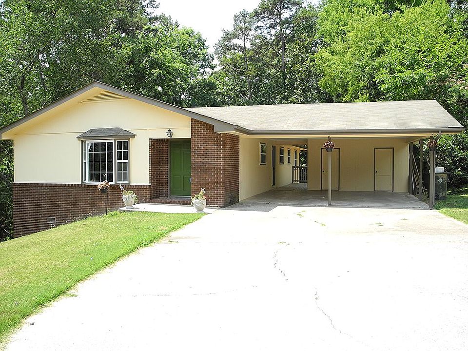1st image of 605 Hemphill Cir