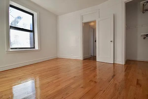 Rented by REAL New York | media 3