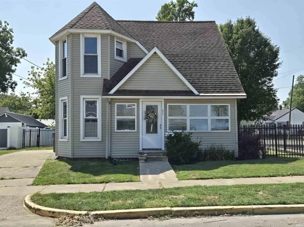 211 N Front St, Syracuse, IN 46567