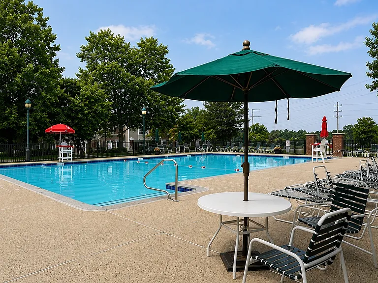 353 Cynthia Ln — Photo 19