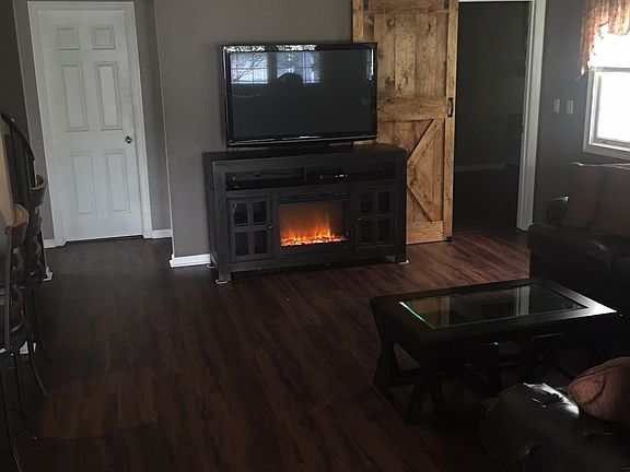 3rd image of 1150 Willow Bnd