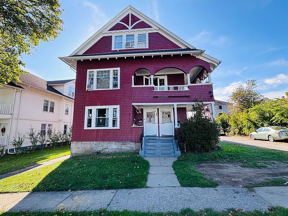 1st image of 23 Woodford St