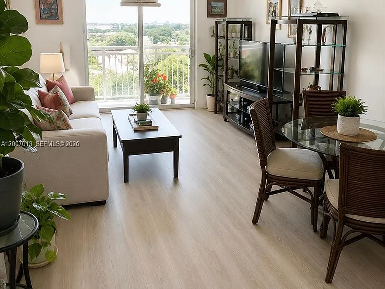3000 Coral Way #806 — Photo 4