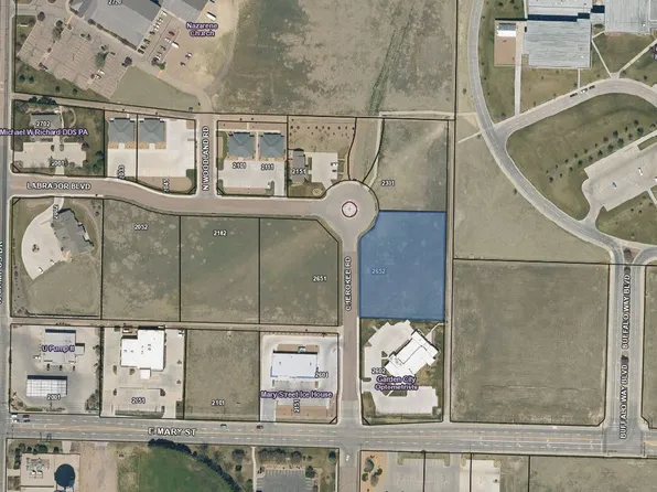 2652 N Cherokee Rd, Garden City, KS 67846