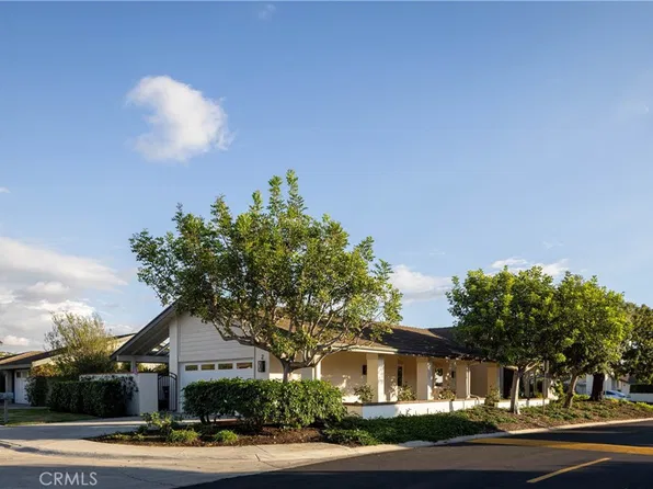 2 Shoal Dr, Corona Del Mar, CA 92625
