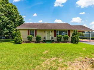 423 Kenneth St, Athens, TN 37303