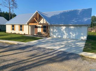 103 Ray Dr, Attalla, AL 35954