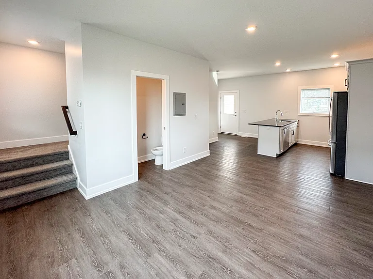 345 Cummings Ave NW #345 — Photo 4