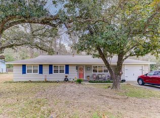 308 Hillside Dr, Vicksburg, MS 39180