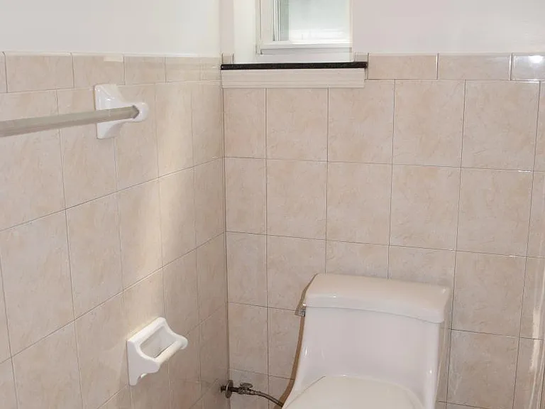 90 Nichols St #3F — Photo 9