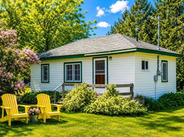 1056 Ewart St, Innisfil, ON L0L 1W0
