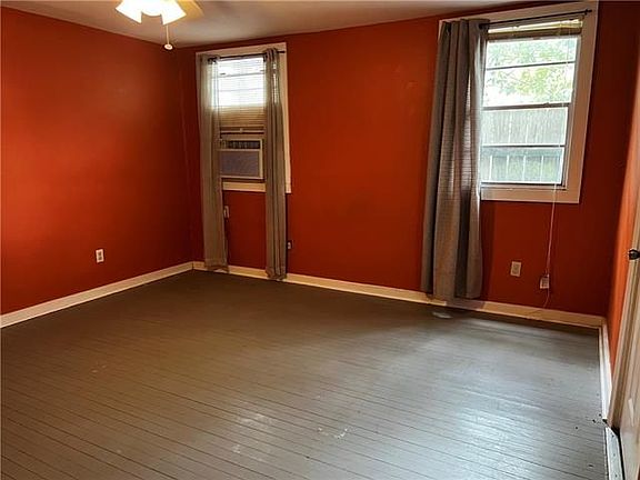 2nd image of 710 N Carrollton Ave #B