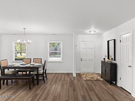 5th image of 700 Shadowridge Road