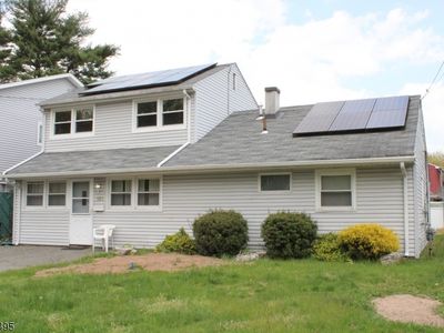 161 Howard Ave, Rochelle Park, NJ, 07662