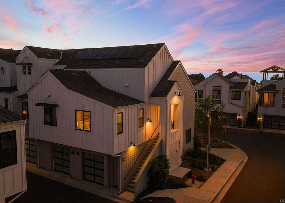 1st image of 1602 San Remo Pl Unit 201