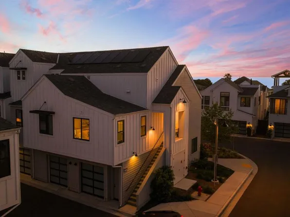1602 San Remo Pl Unit 201, Encinitas, CA 92024