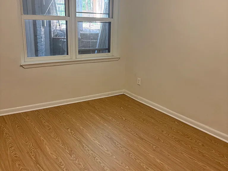 812 N Carolina Ave SE — Photo 7