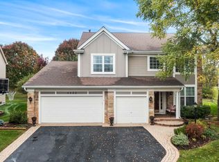 1122 Windemere Cir, Gurnee, IL 60031